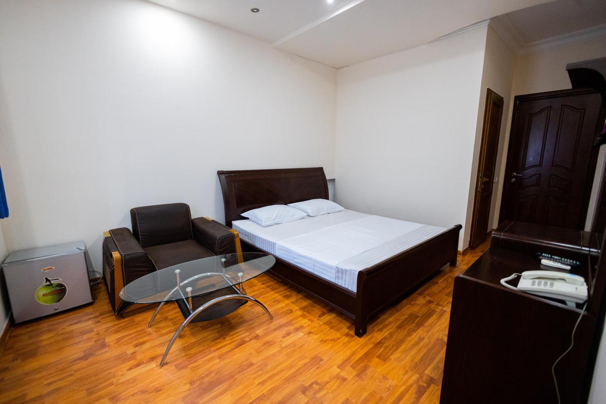 Yan Hotel يريفان المظهر الخارجي الصورة