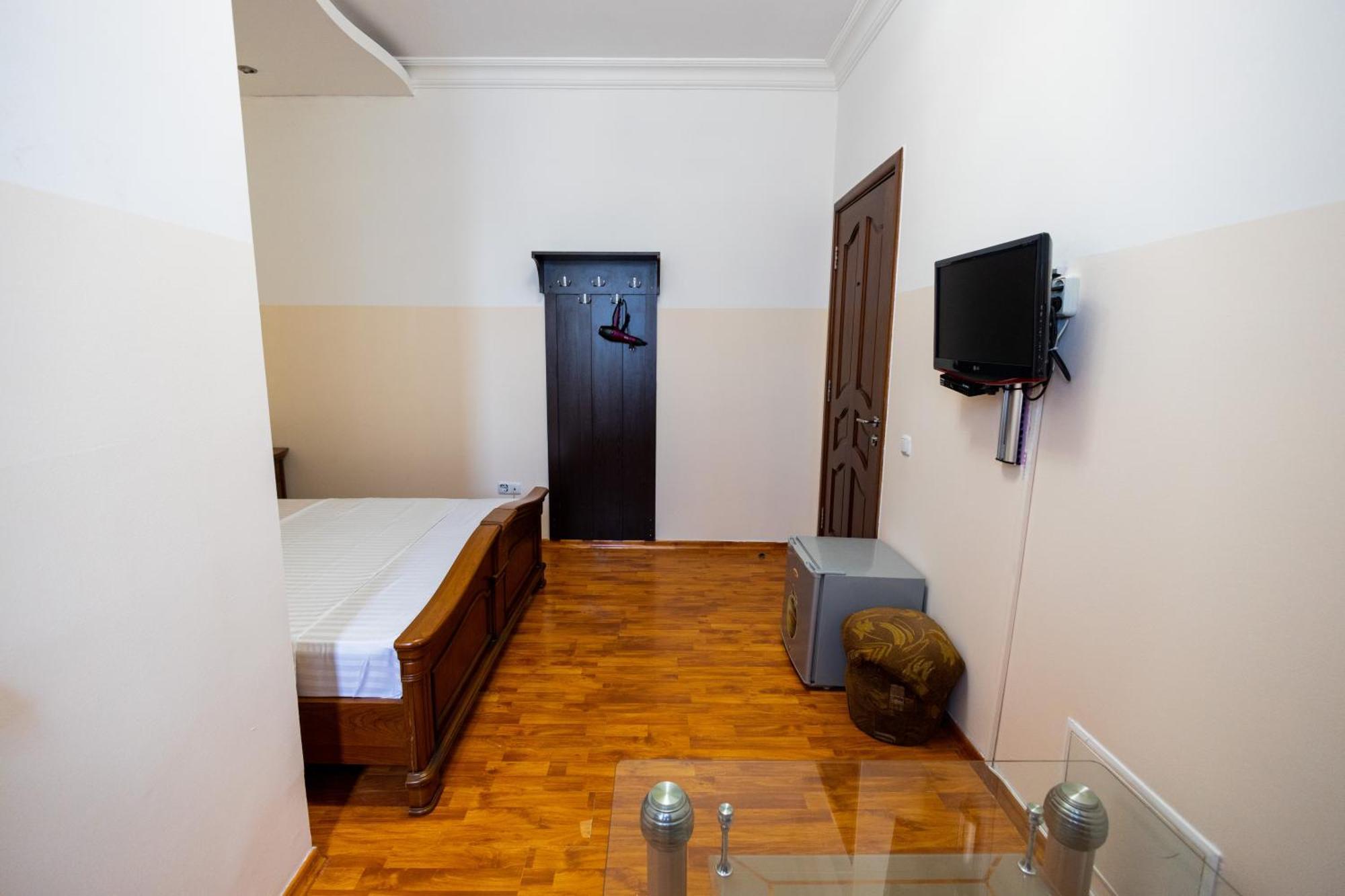 Yan Hotel يريفان المظهر الخارجي الصورة